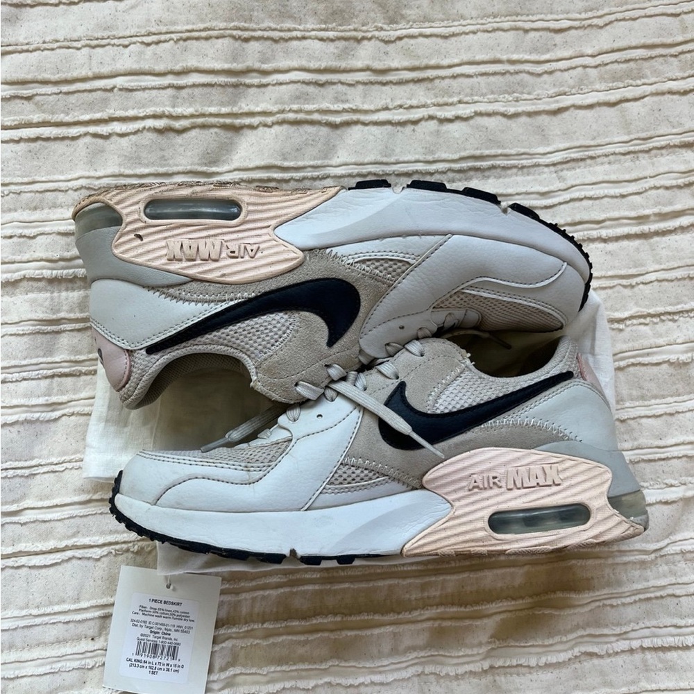 Nike Air Max excee Shoes Photon rose /womens size